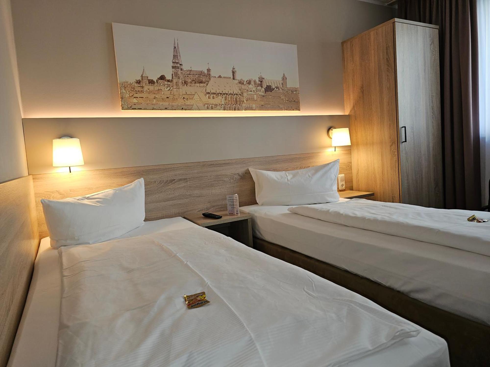 Hotel Alpha Nürnberg Eksteriør bilde