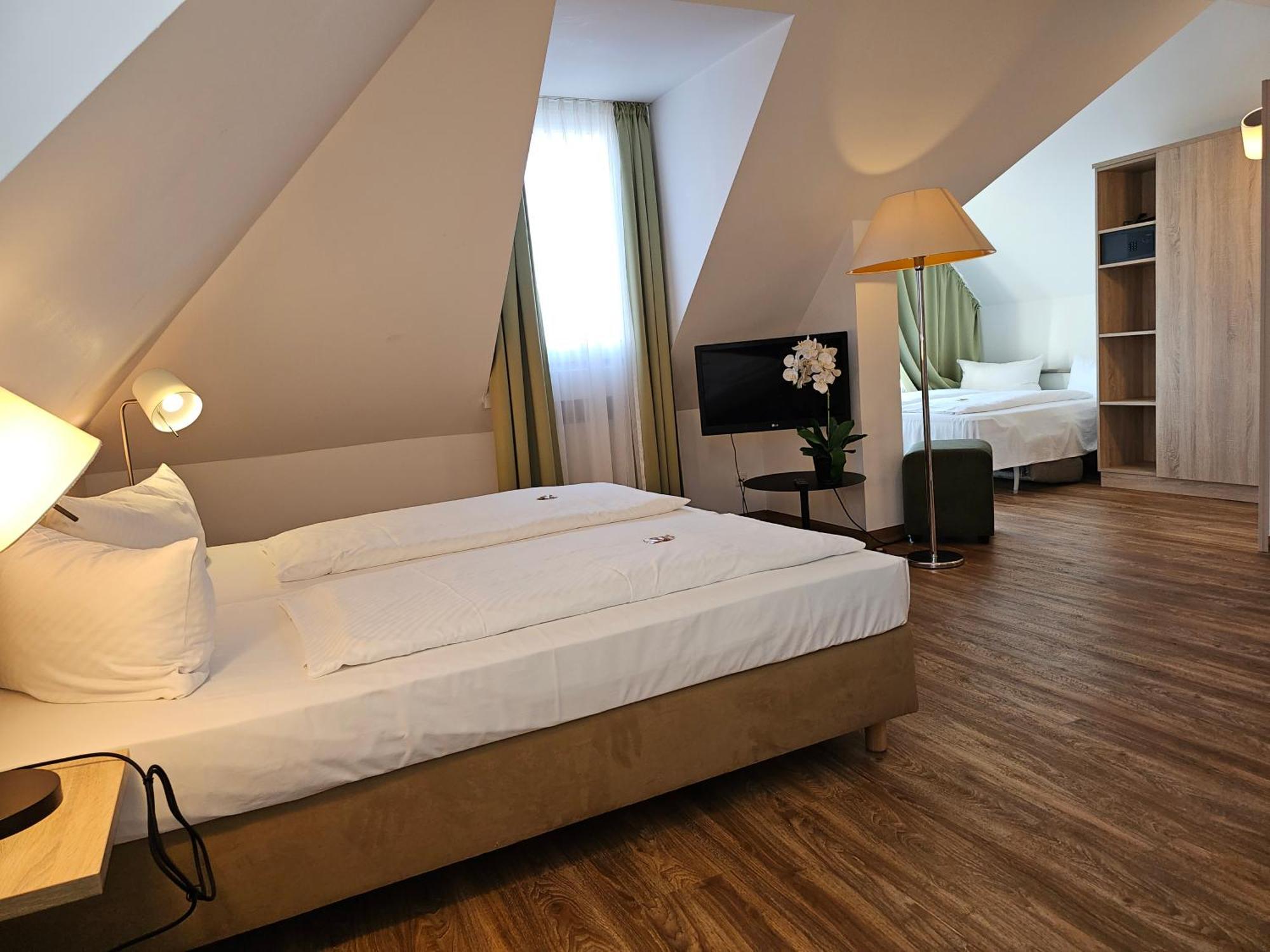 Hotel Alpha Nürnberg Eksteriør bilde