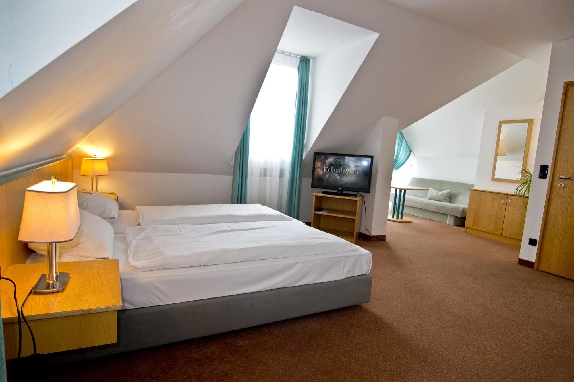Hotel Alpha Nürnberg Eksteriør bilde
